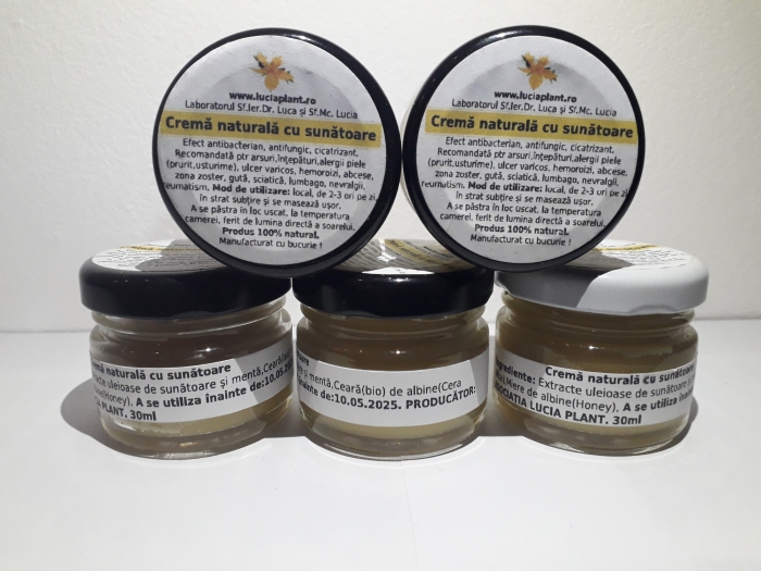 Cremă naturală cu sunătoare